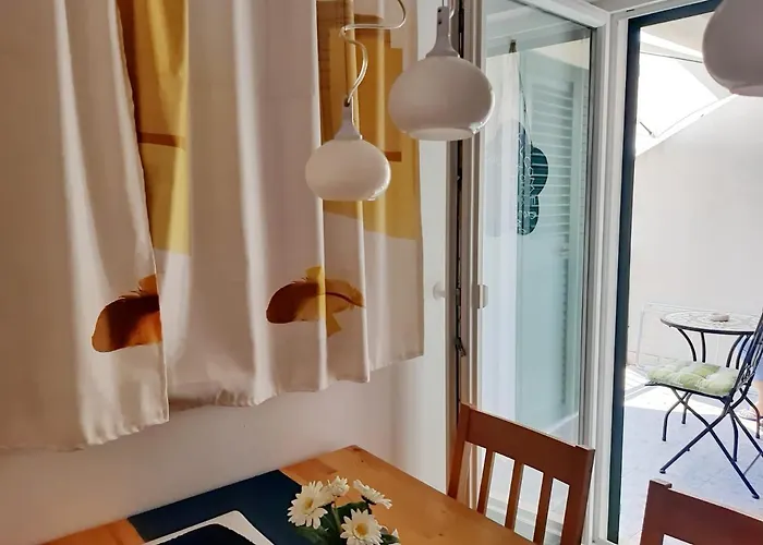 아파트 Trstenica *