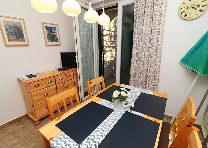 Trstenica 오레비츠