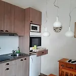 Trstenica * Orebić