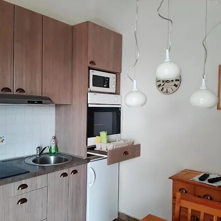 Trstenica * Orebić