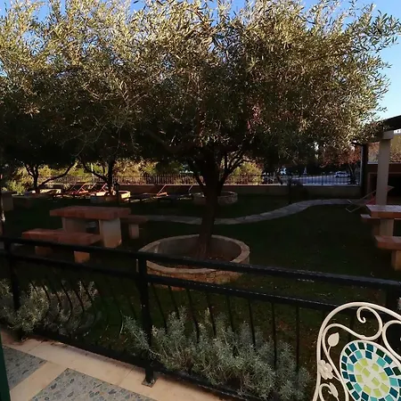 Trstenica Appartamento Orebić